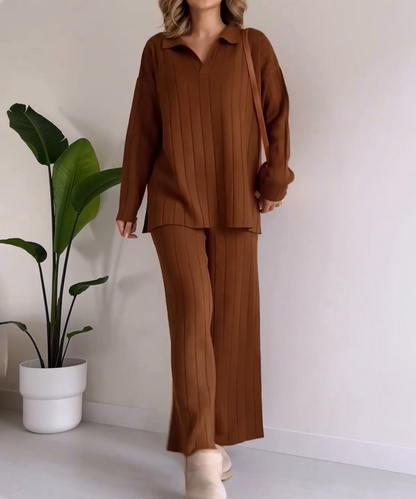 Ensemble Victory Deux Pièces Avec Pull À Col en V