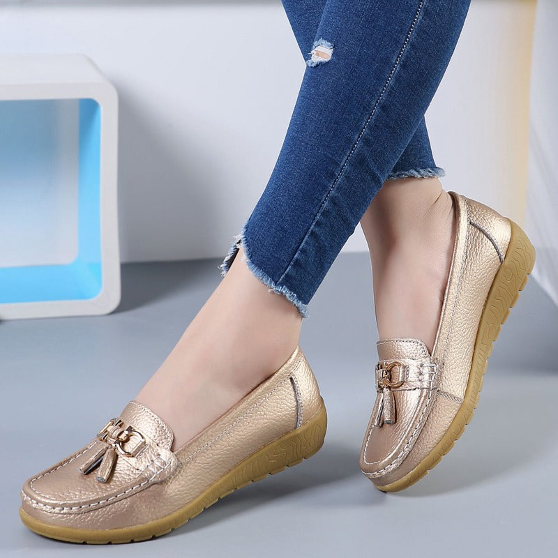 Trouvez des chaussures d'été élégantes et confortables pour femmes sur Elle-Monde.com. Découvrez notre collection, y compris des tropeziennes, des chaussures de marche et bien plus encore. Livraison rapide et gratuite!