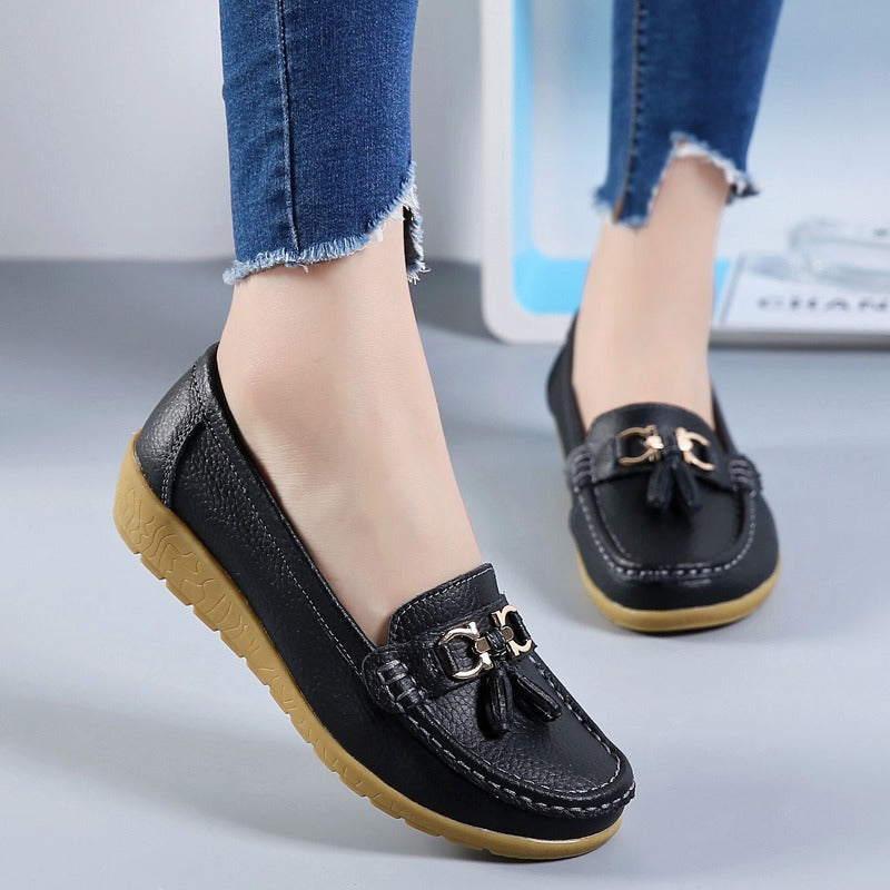 Trouvez des chaussures d'été élégantes et confortables pour femmes sur Elle-Monde.com. Découvrez notre collection, y compris des tropeziennes, des chaussures de marche et bien plus encore. Livraison rapide et gratuite!
