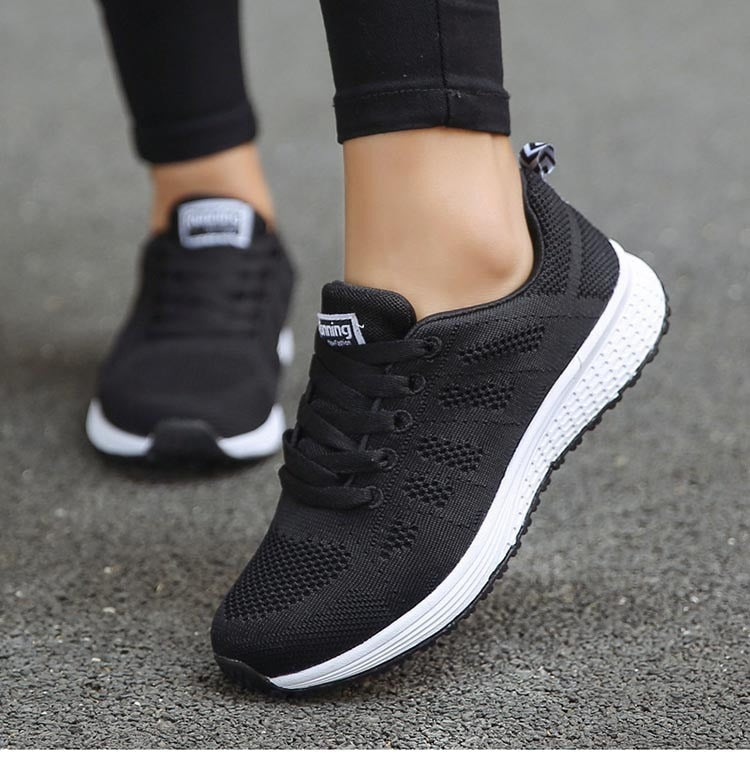 CHRISTINE- Chaussures de marche légère et ultra confortable